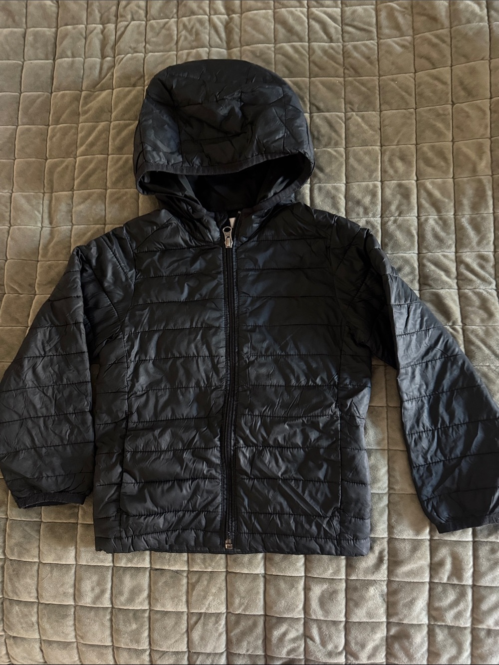 Amazon Essentials Black Hooded Puffer Jacket for Kids